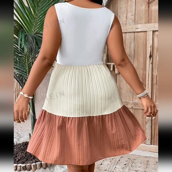 Shein Ruffle Hem Dress - Picture 2 of 4